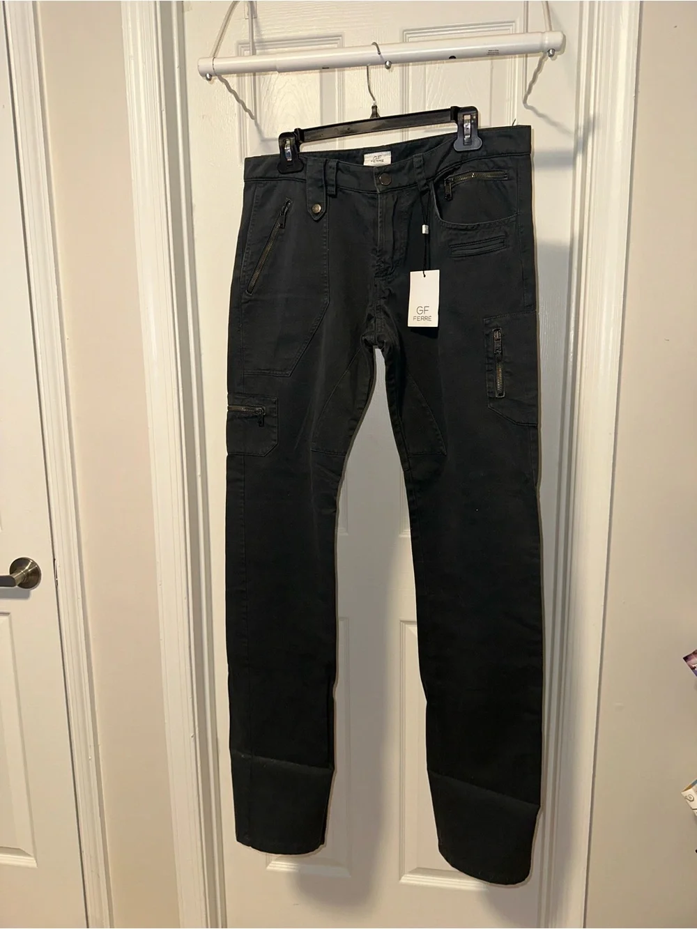 Gianfranco Ferré Black stretchy Cargo Pants with Zip Details